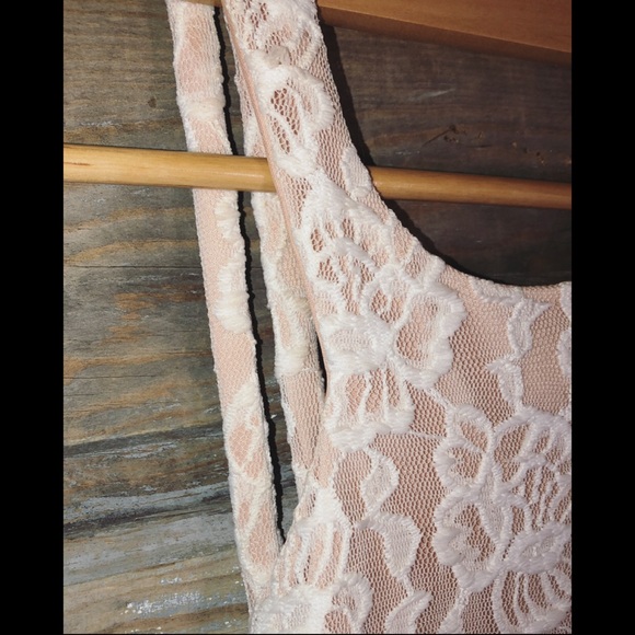 City Triangles Formal Dress Cream Lace Size 15 - Picture 4 of 6